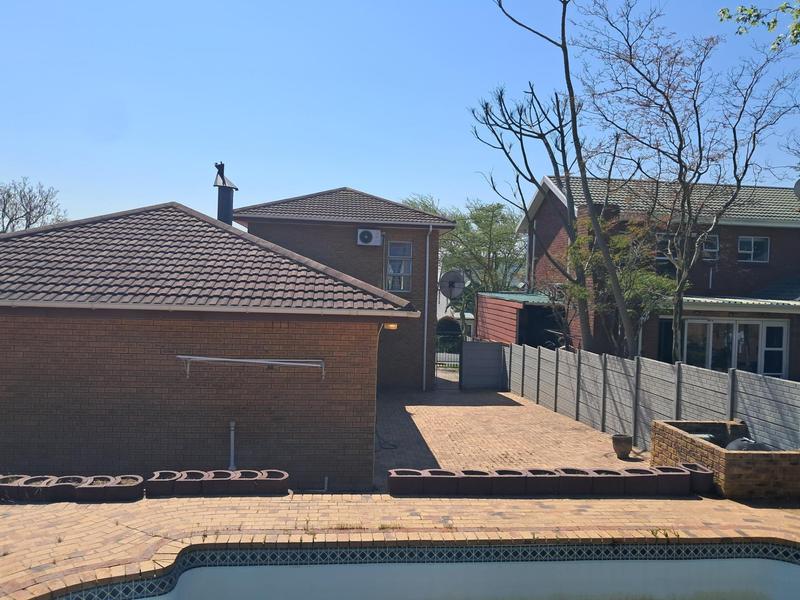 3 Bedroom Property for Sale in Vierlanden Western Cape